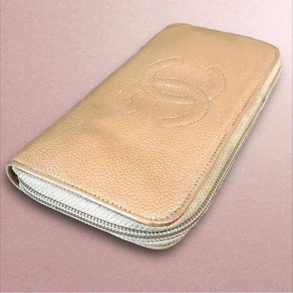 Chanel caviar zip wallet - Picture 9 of 16